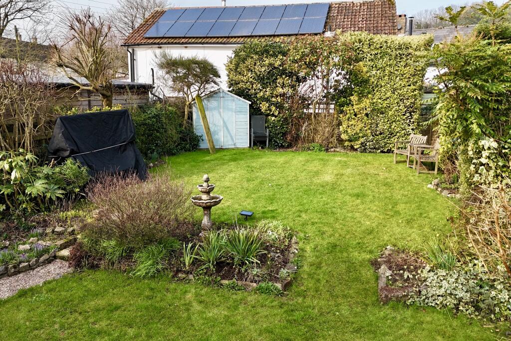 Rear Enclosed Garden