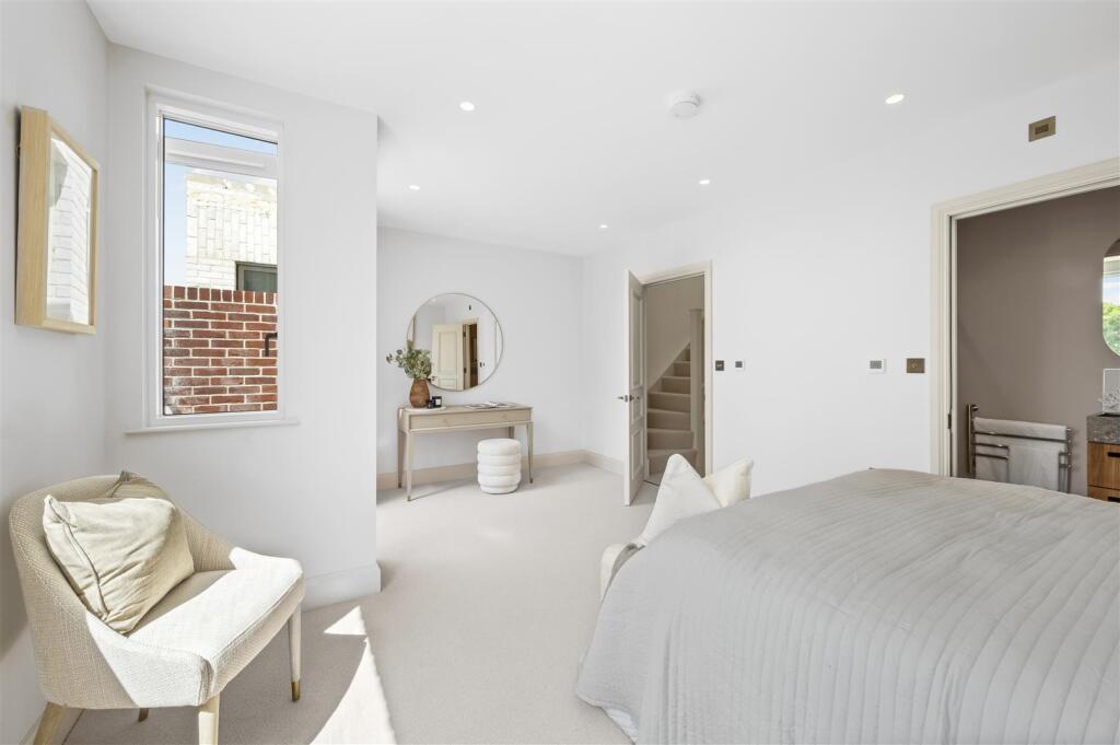 48a melbury Gardens,31.jpg