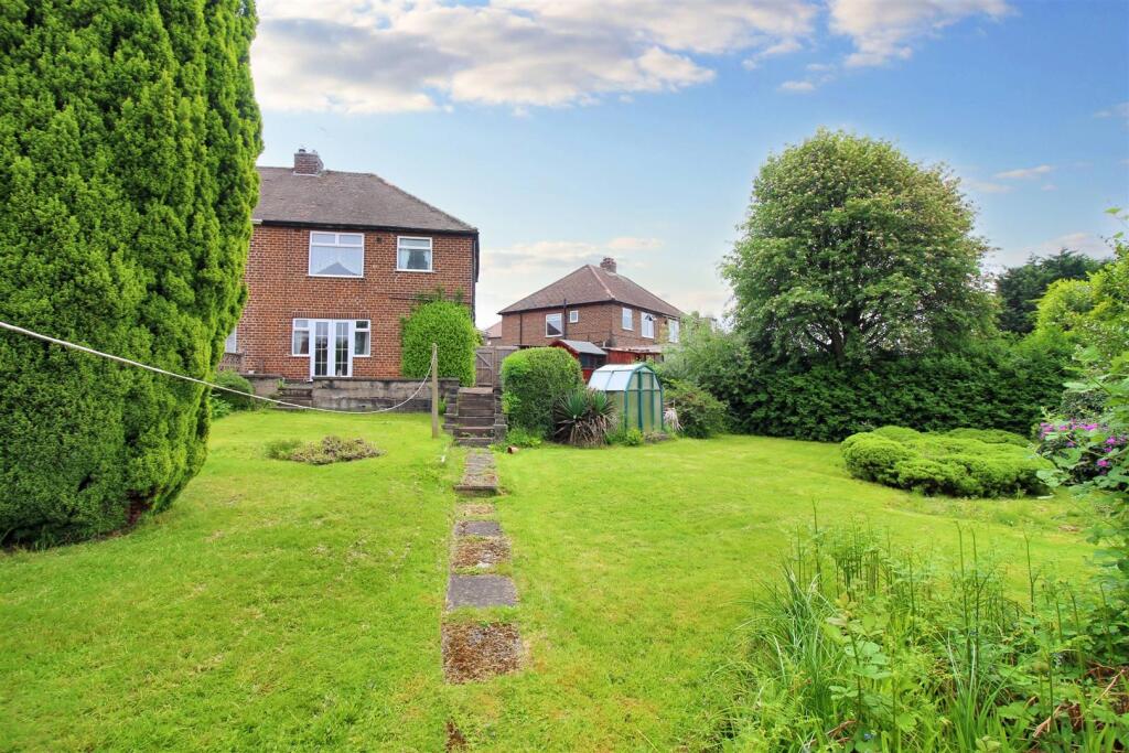 Rear Garden (1).jpeg