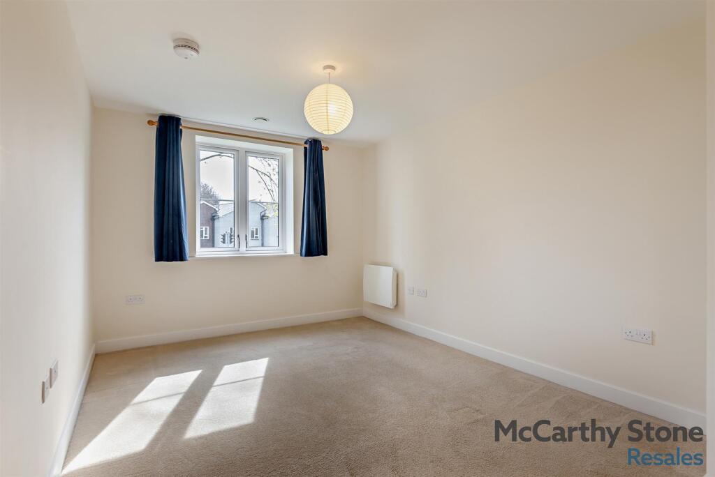 8641950-interior12-800.jpg