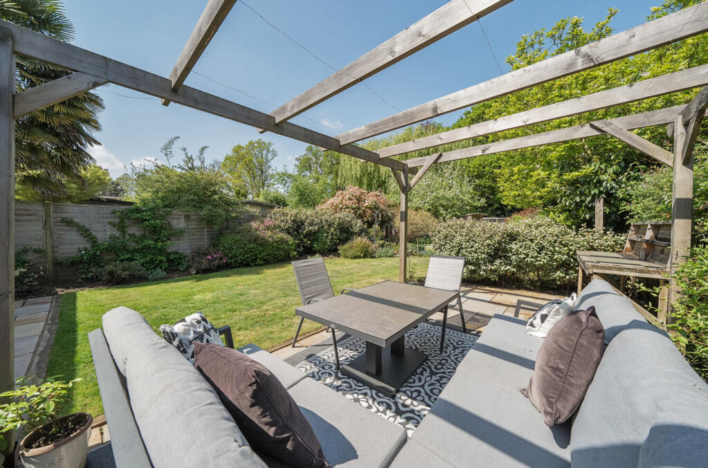 2-6814a594357e1-1...