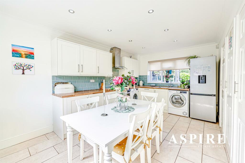 Aspire Benfleet12.jpg