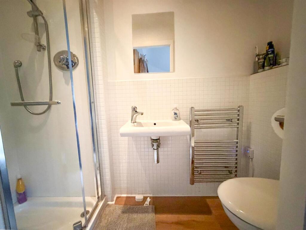 1 bed apartment, Silsden