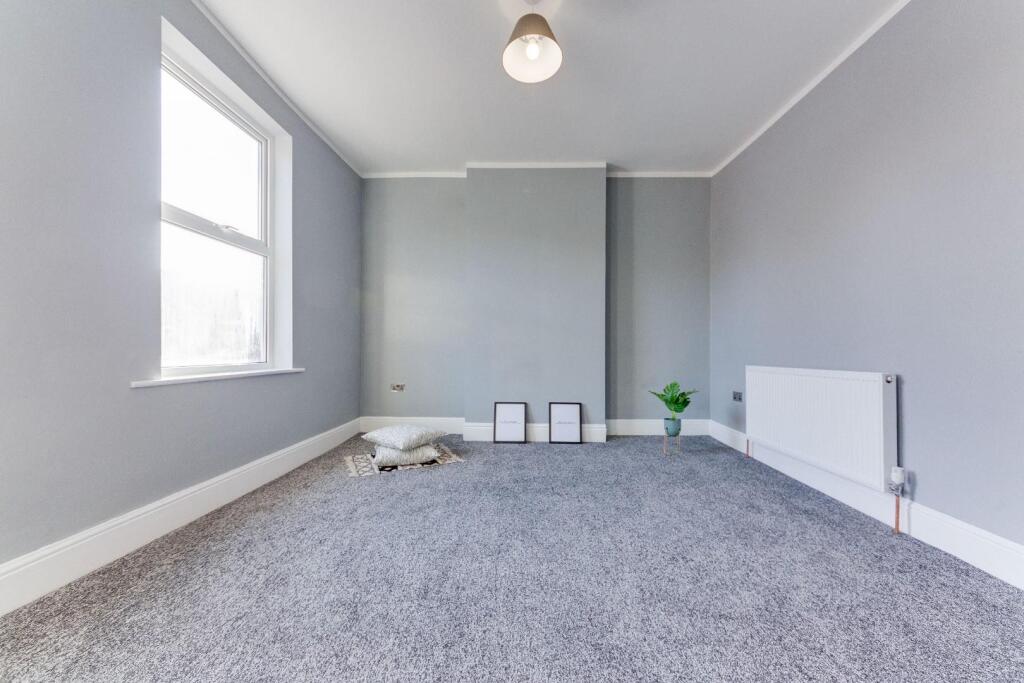 Bedroom 1.5.jpg