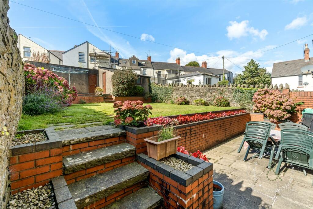 Ninian Road, Roath, Hern Crabtree (11).jpg