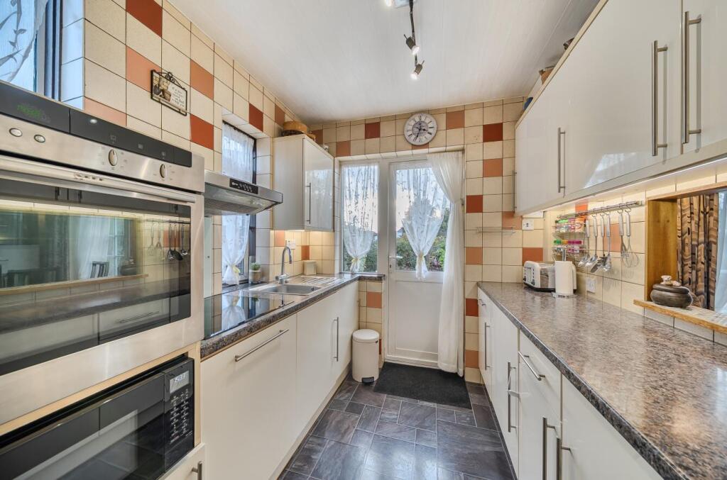 Davidson Frost-Wellings, DFW, Stanmore, Felbridge 