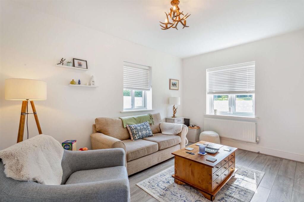 8647627-interior11-800.jpg