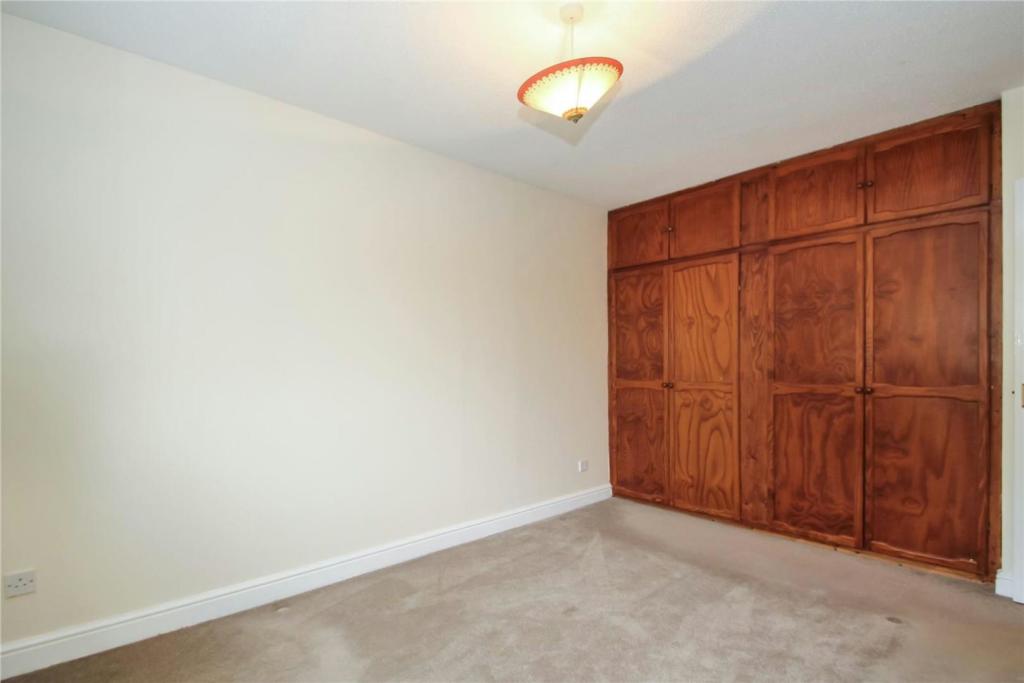 Bedroom 1 Aspect 2