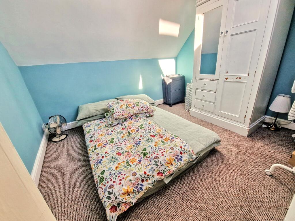 3rd Floor Flat Bedroom