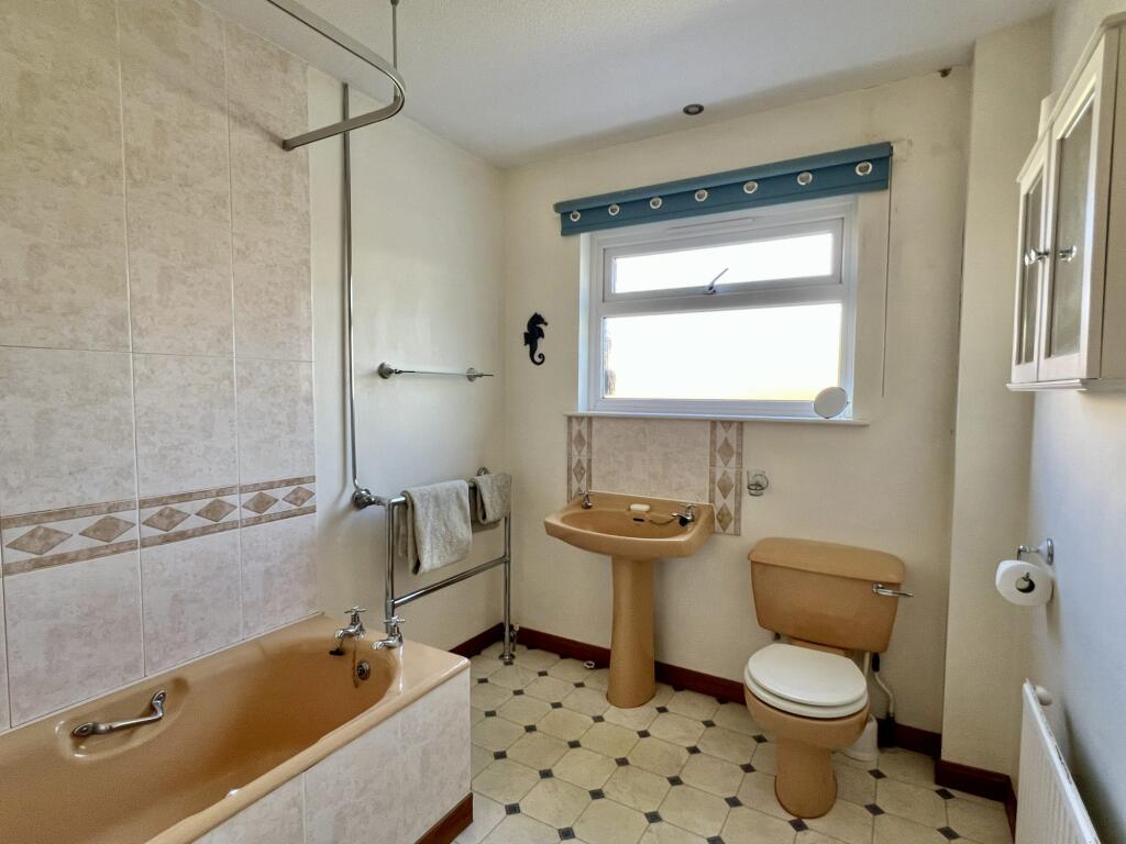 7 Mill Road, Haugh of Urr, Castle Douglas - Willia