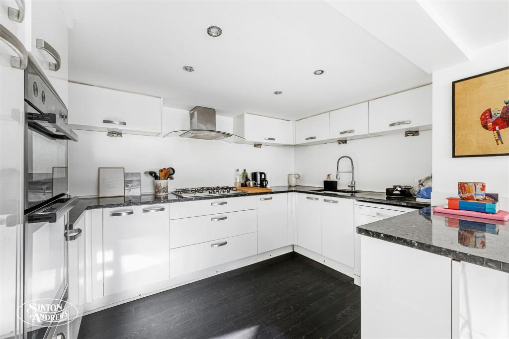 69 Highview Road-10.jpg