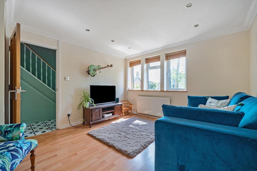 1293761-34-682870dd5fafe-ARW1293761-34-682870dd5fa