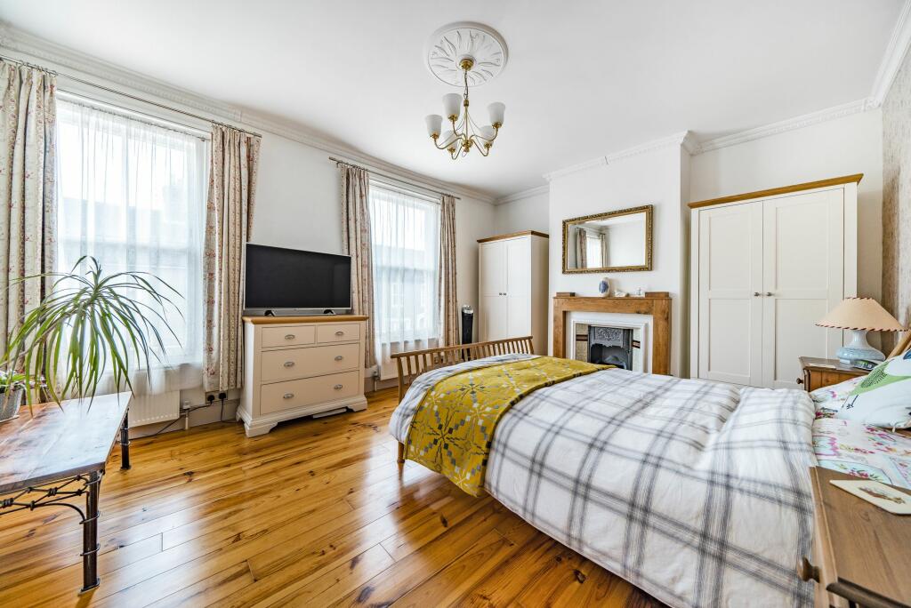 Bedroom Two (2)