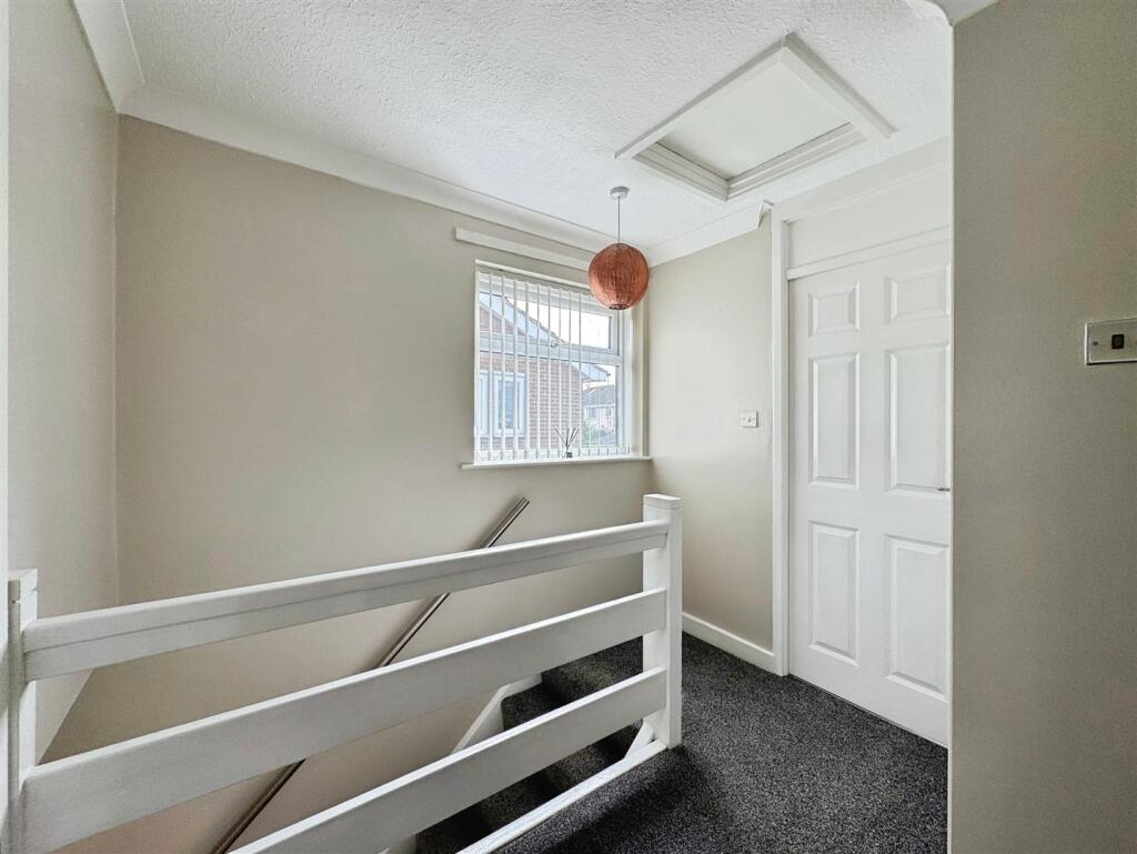 bc962736--4BB6-9D20-479312196AAB-19486-00000B069FB