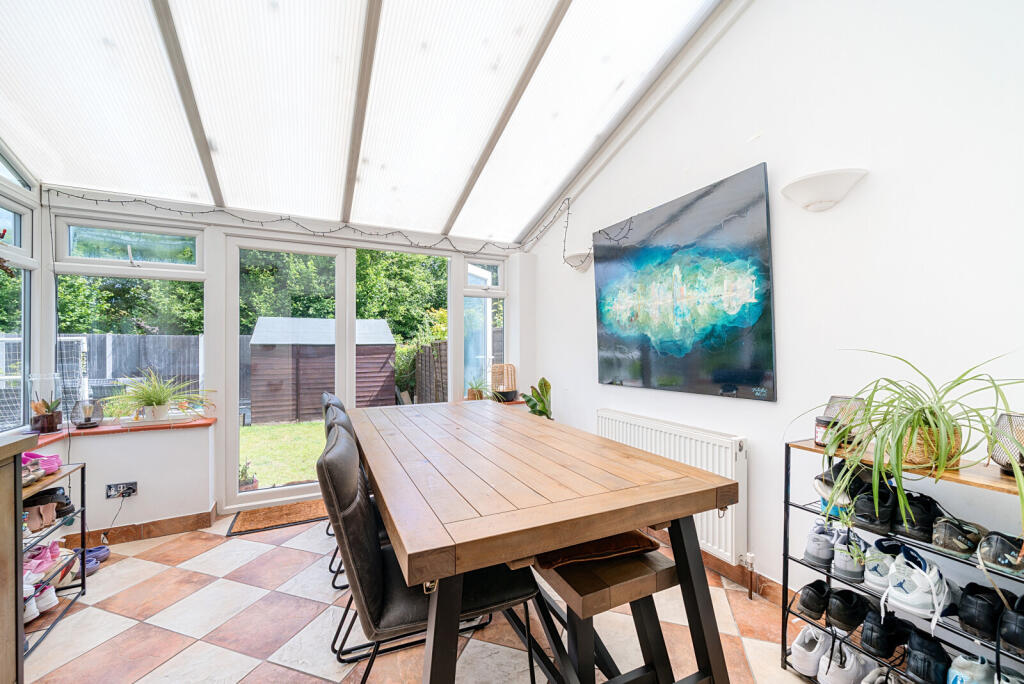 1299827-9-6836ff9...