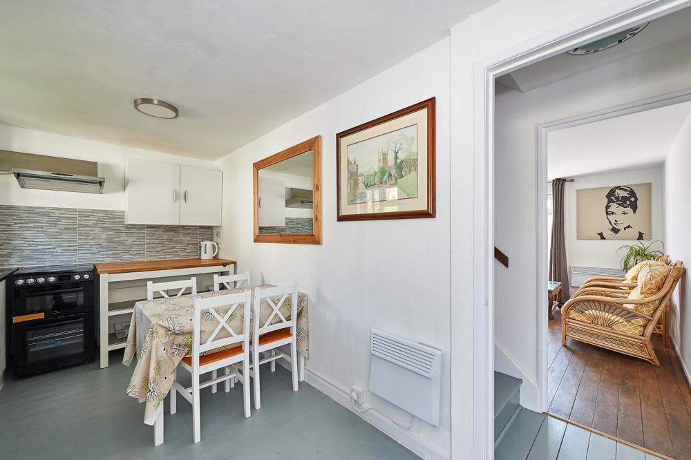 55 Saffron Court-6.jpg