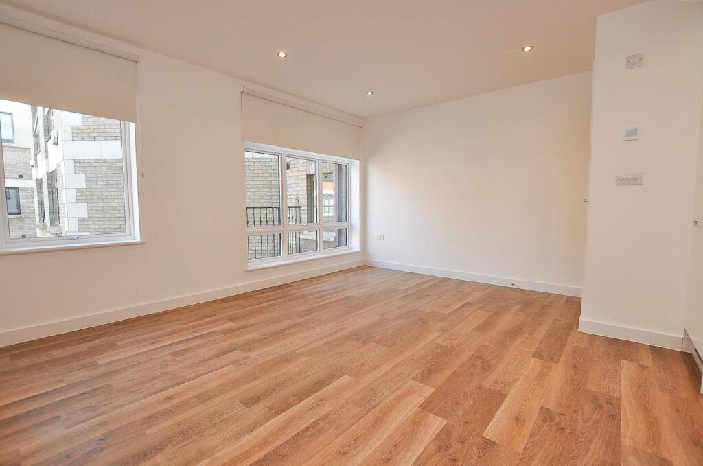 Living Room.jpg
