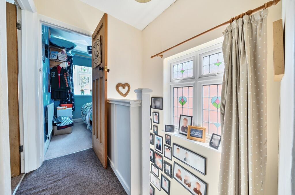 31-6821fe50cfe96-1288311-ARW-31