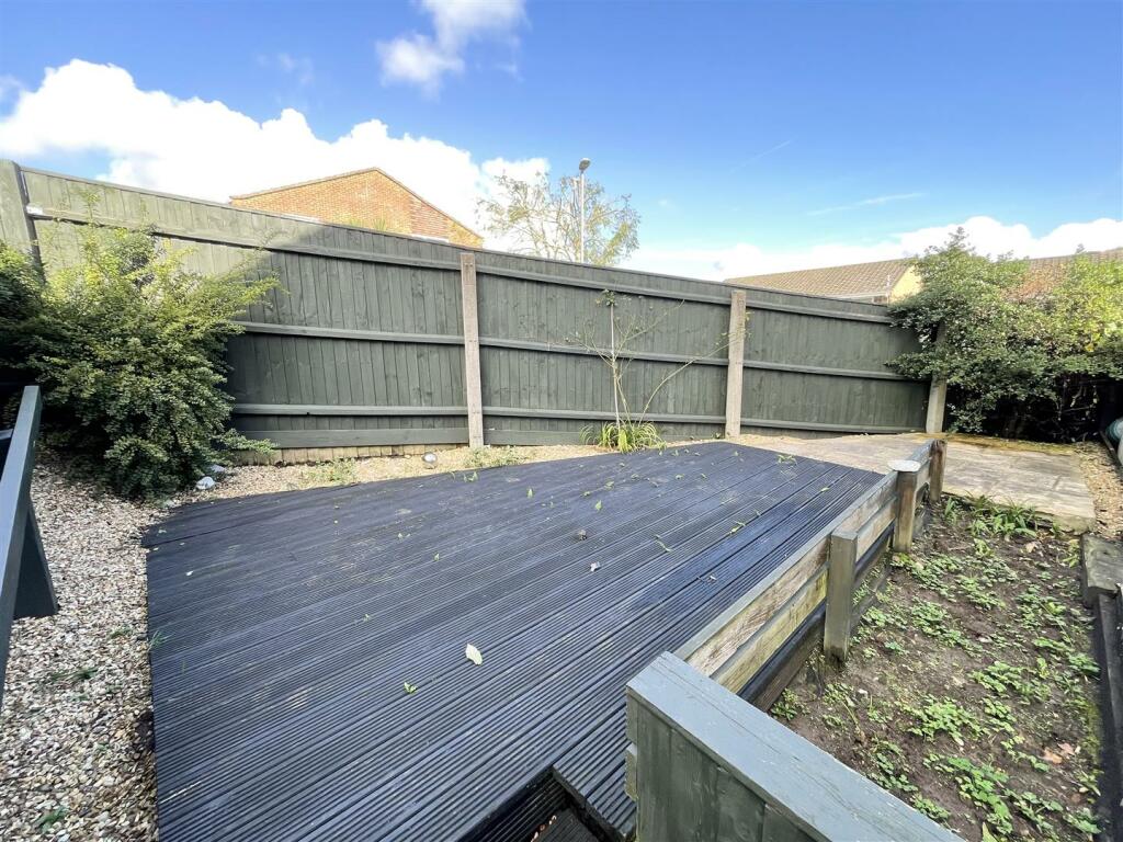 2. garden.jpg