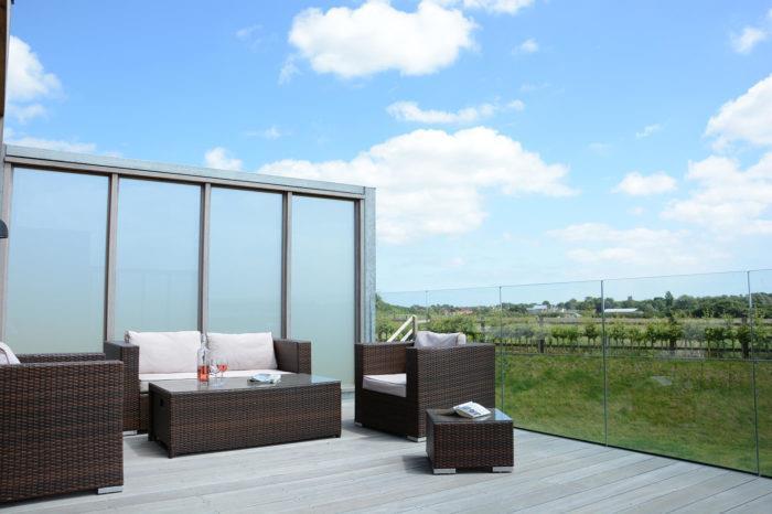 Deck2-700x466.jpg