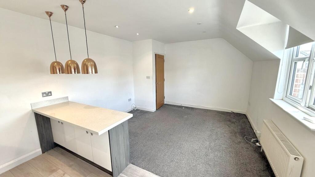 c00844eb-67e8-44ba-aba3-7c111e9bb370