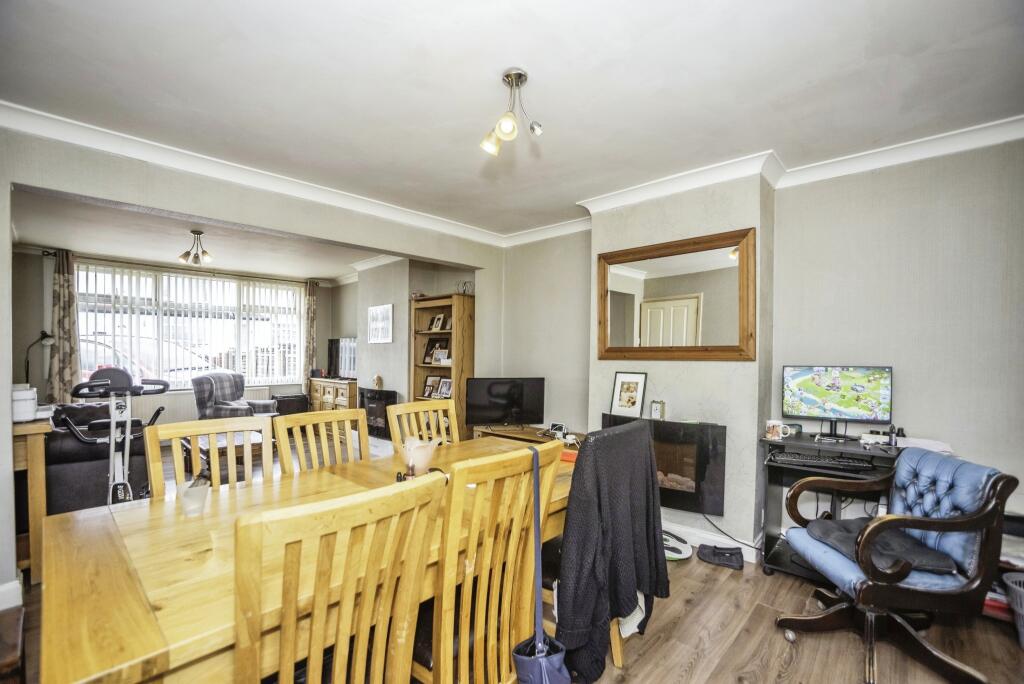 Dining Room / Lounge