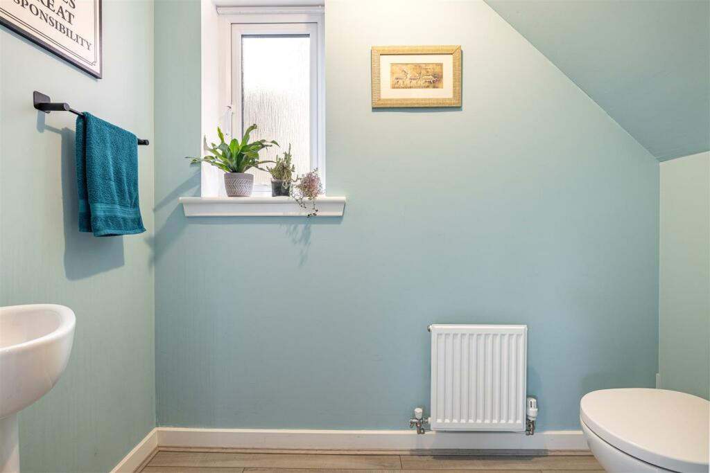 58 Knoll Park Drive Galashiels 19.JPG