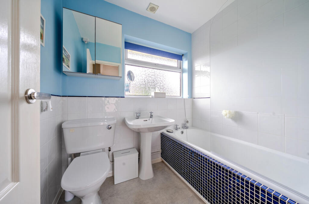 1299401-28-68383f...