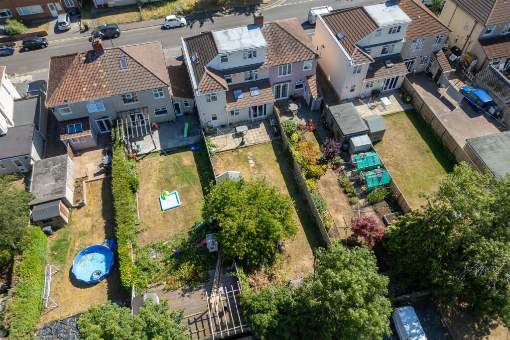 42 Frome Valley Road, Frenchay, Bristol BS16 1HE |