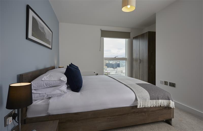 JLL Apartment 180...