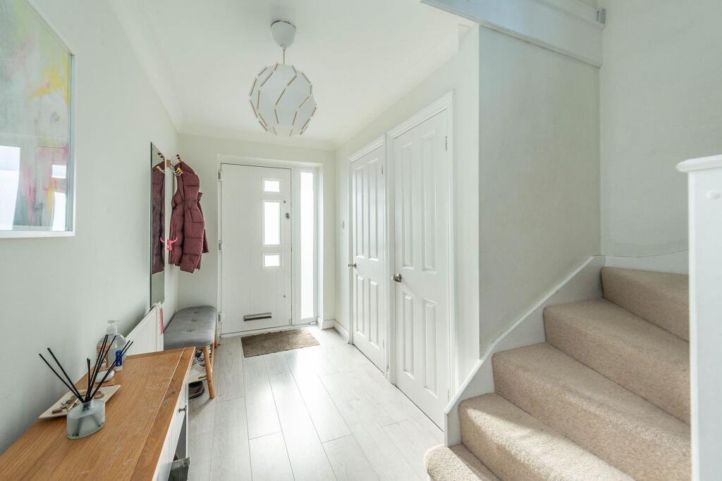 ENTRY HALLWAY AND LANDING