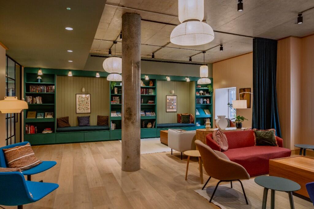Shared Lounge