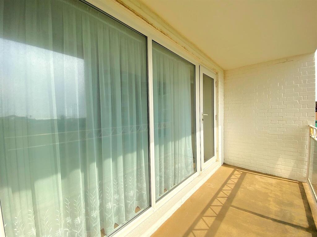 5 Grenada - Balcony.jpg