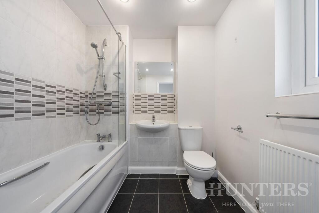 Flat 33, Coppermill Heights N17 9FG-1.jpg