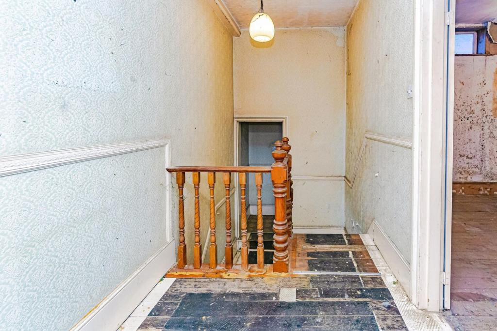 Second Floor Landing