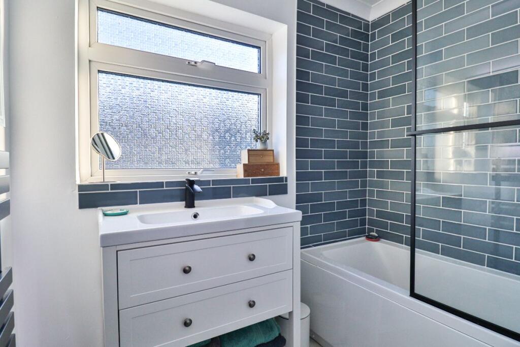 Edgecombe Drive, Darlington, DL3