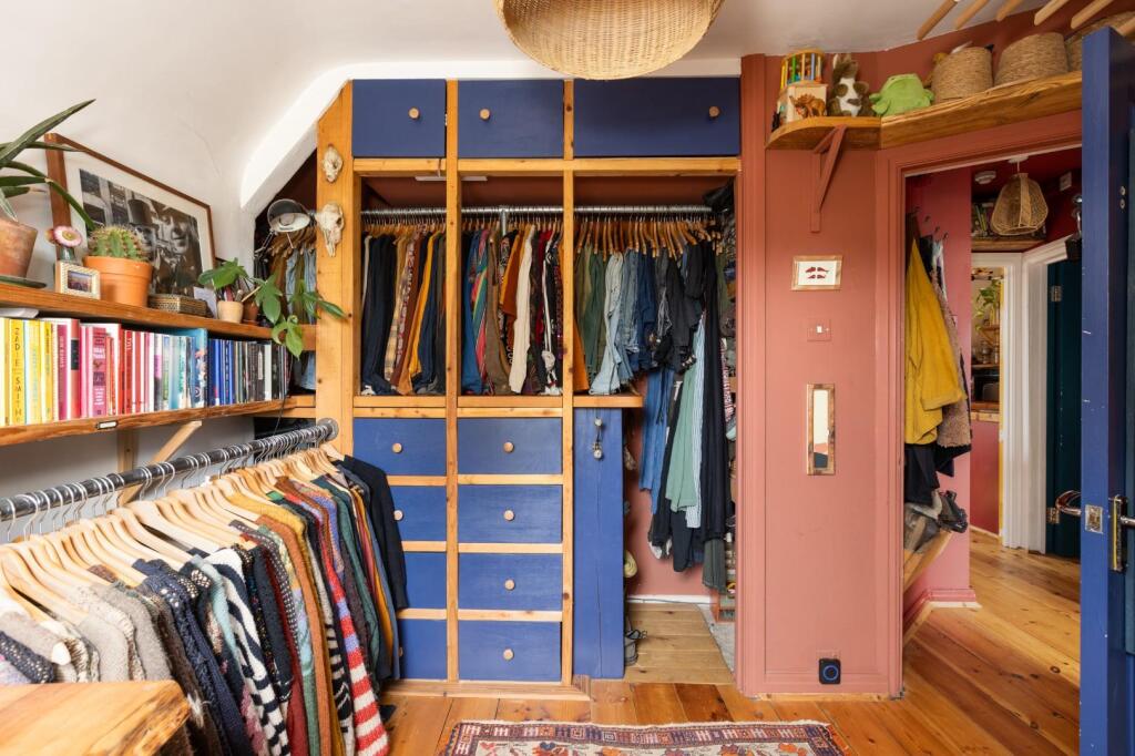 Flat 3, 103 Greenbank Road, BS5-17.jpg