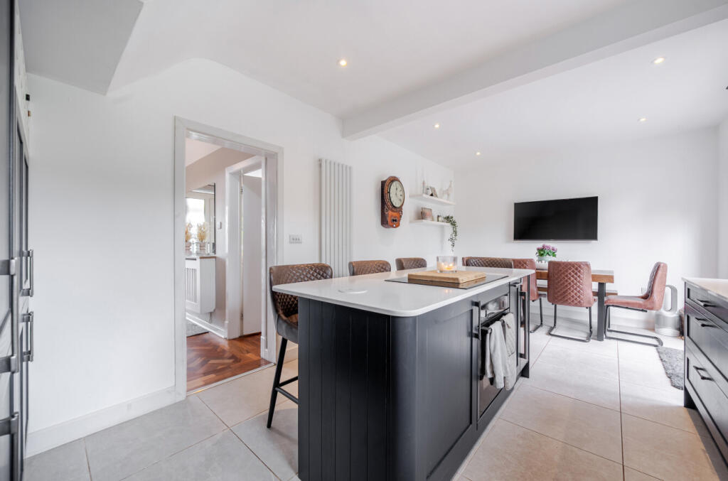 1333760-9-68920bc...