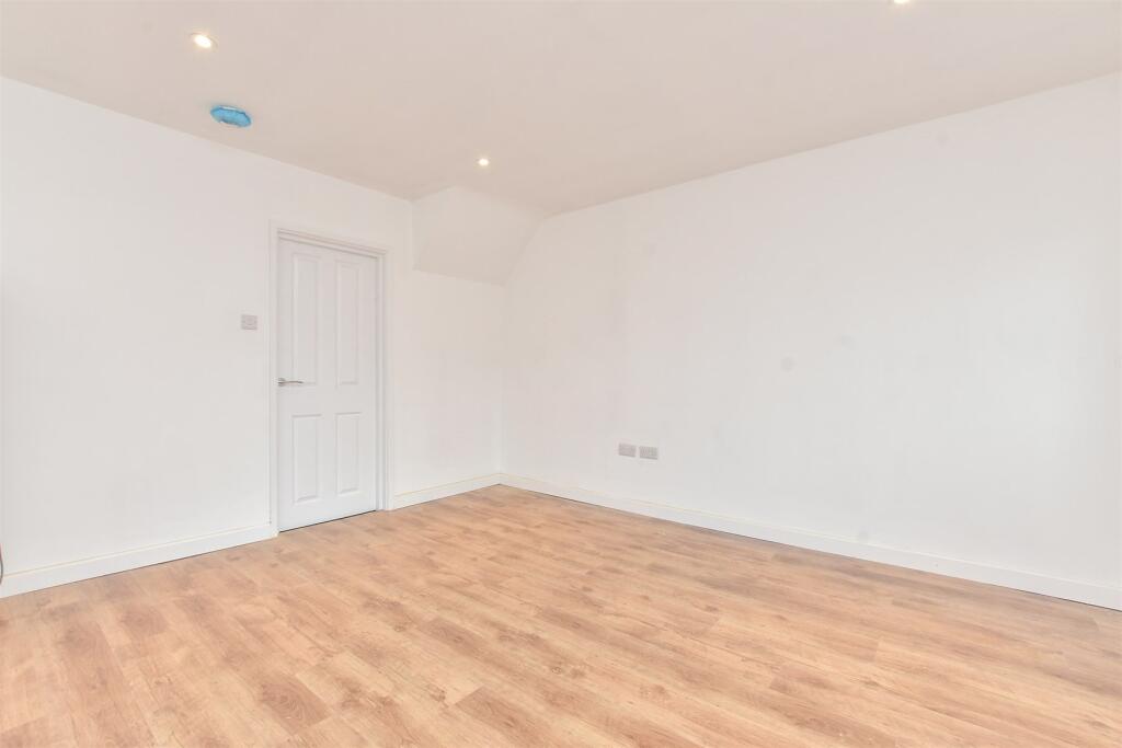 Kitchen Lounge/Diner