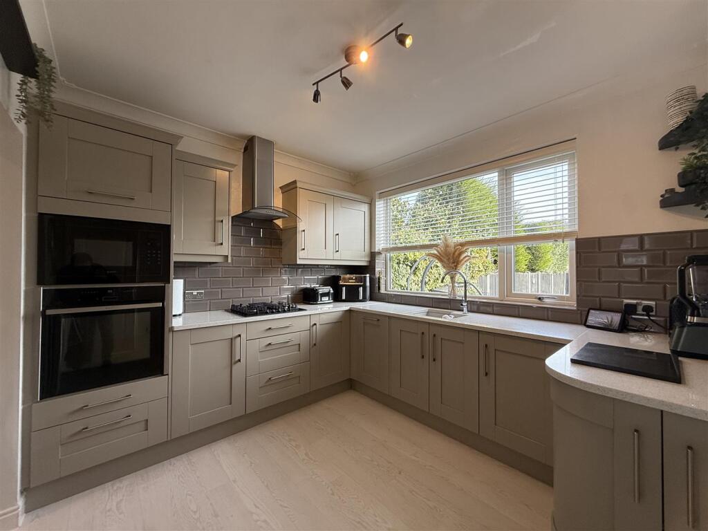 Photo 29-10-2025, 11 54 42.jpg