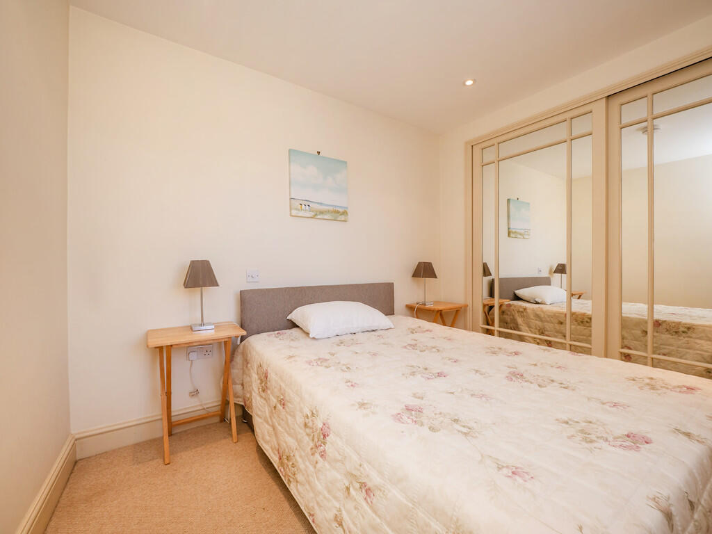 Flat2-34