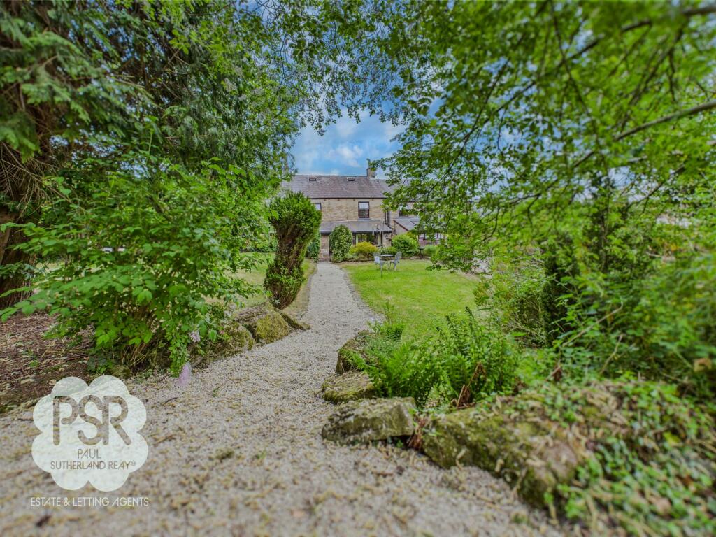 Rear Garden and Aspect