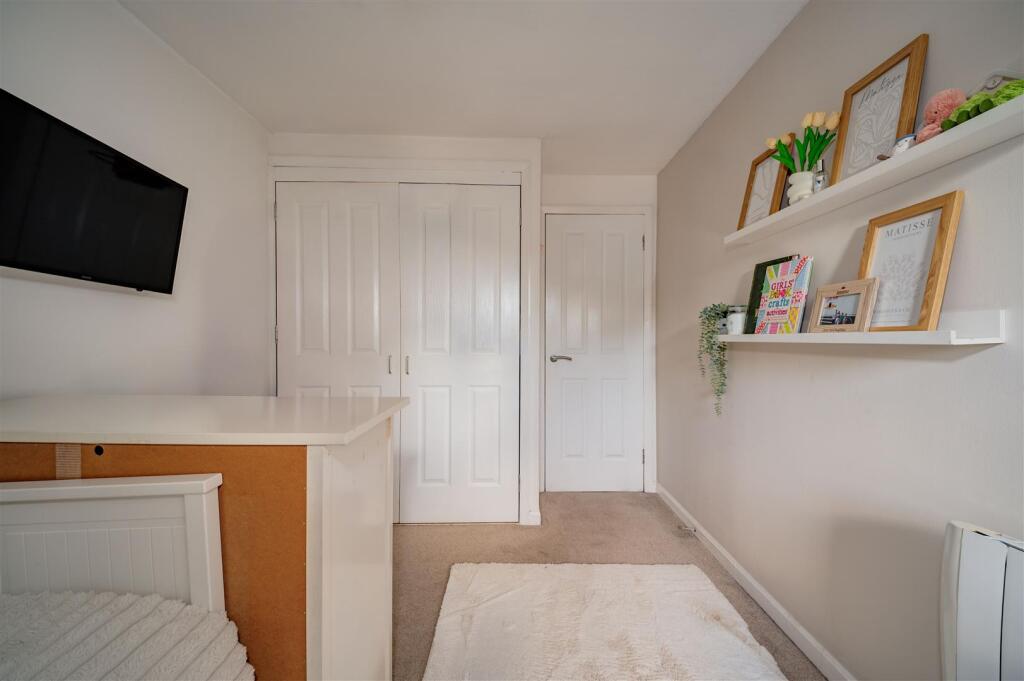 23 Braemar Gardens BF-9.JPG