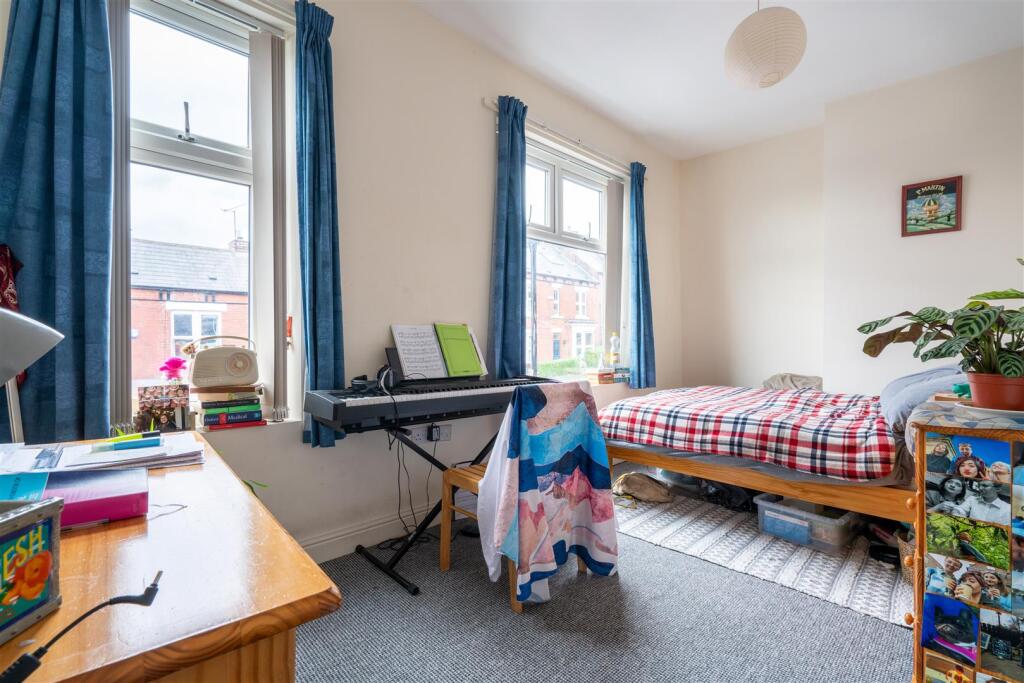 Bedroom 3_.jpg