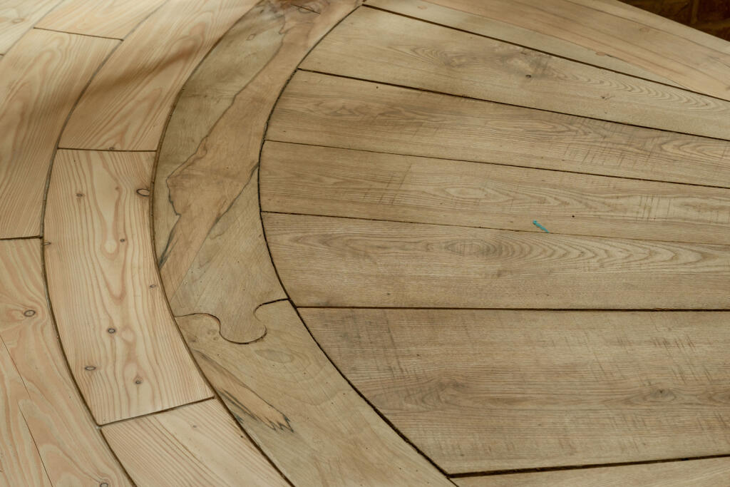 298410 - The Roundhouse, Park Lane, Old Knebwor...