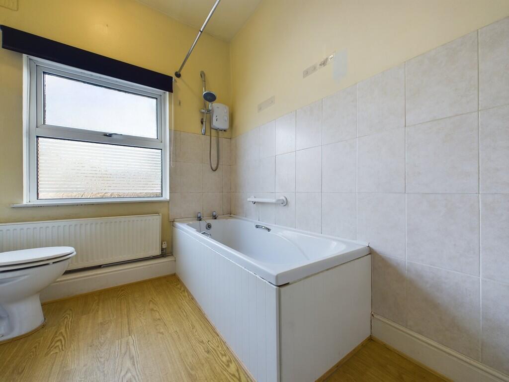 CAM04273G0-PR0038...