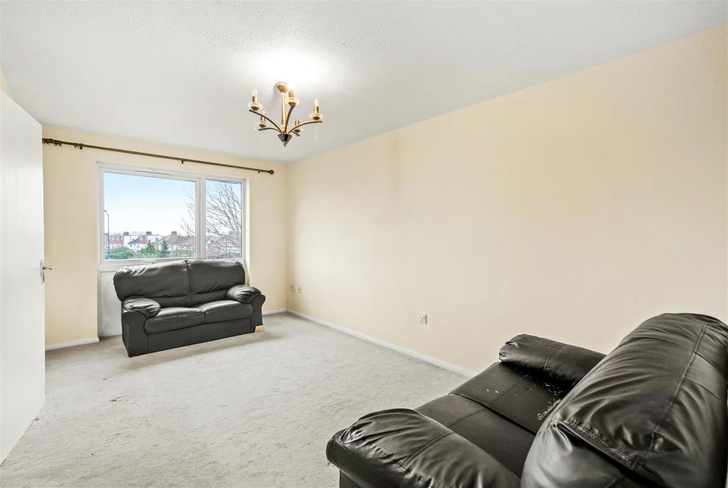 Flat 13, Grange Court - MTyTM9i8JiN9sIkKGK8P.jpg