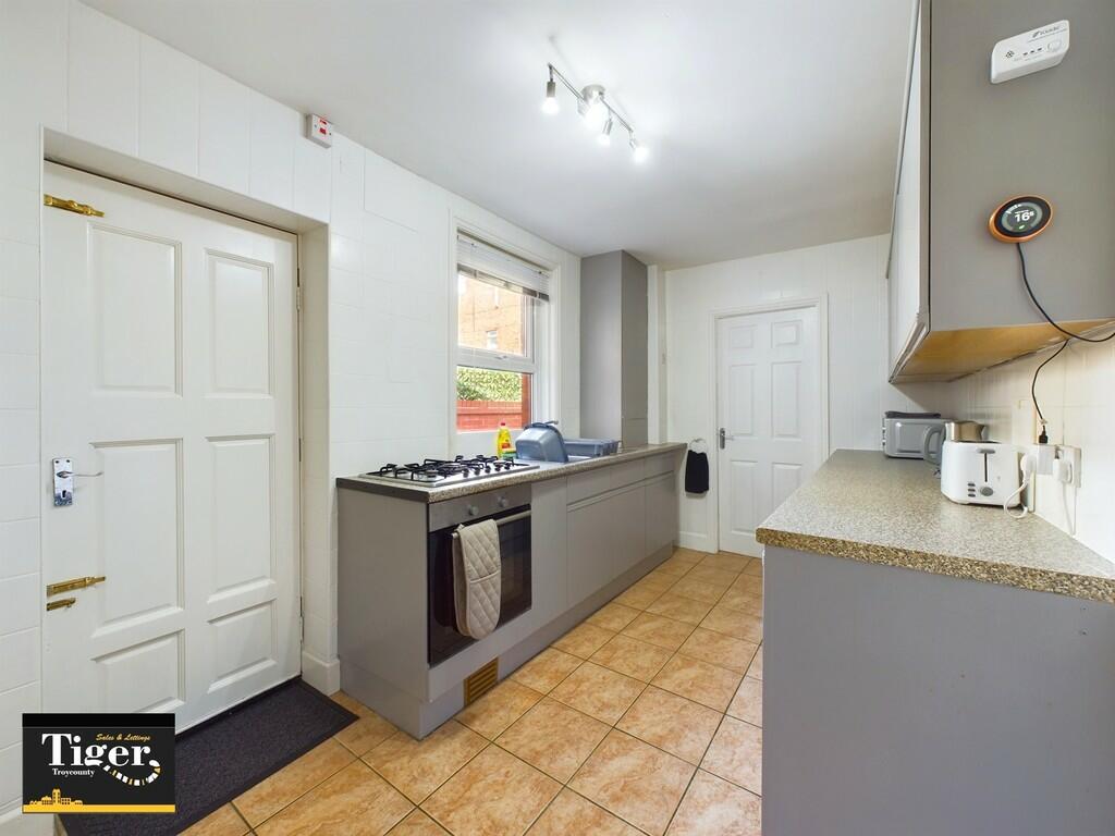 CAM03440G0-PR0152...