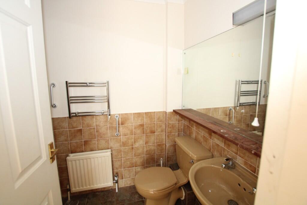2nd ensuite