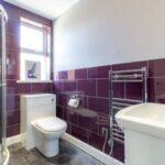 Bathroom1.jpg
